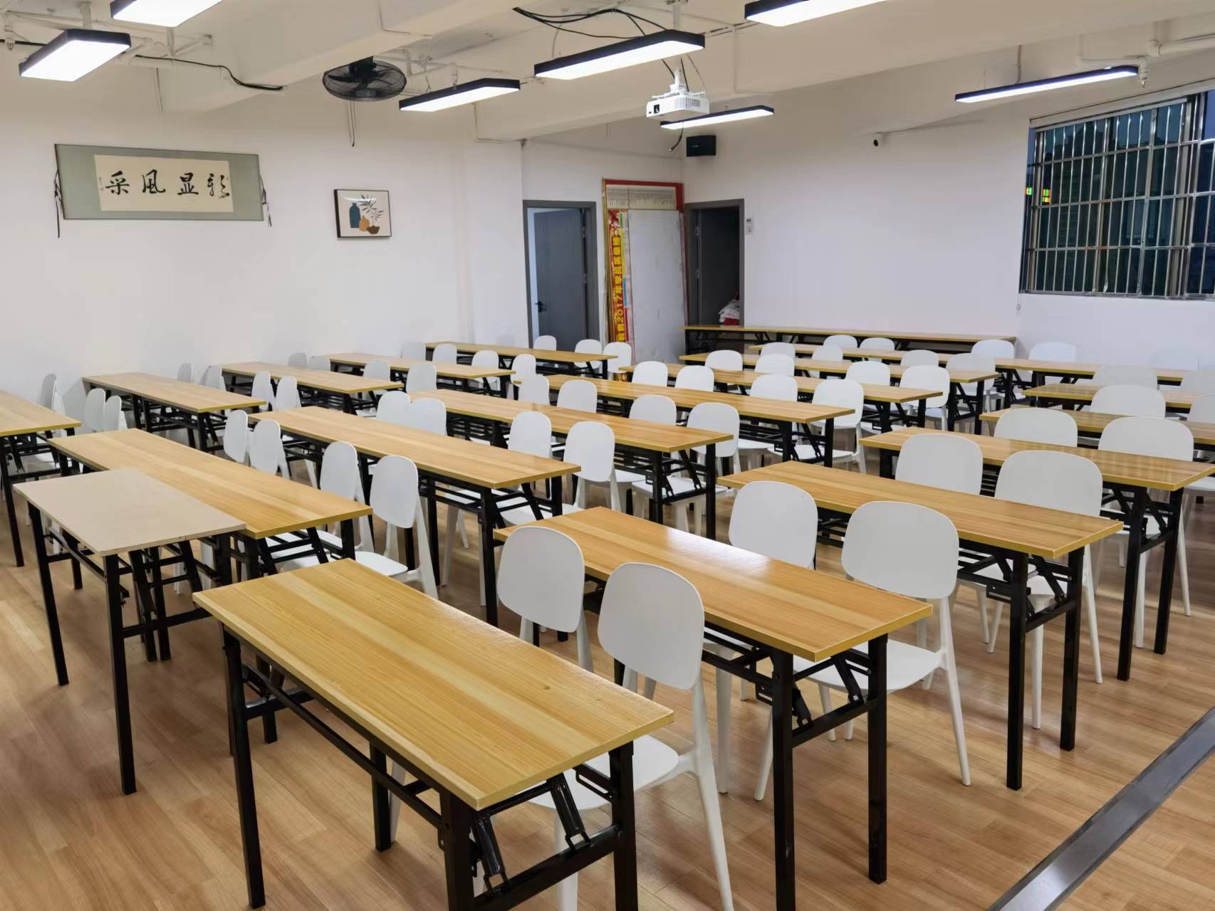 黔南布依族苗族自治州公务员培训